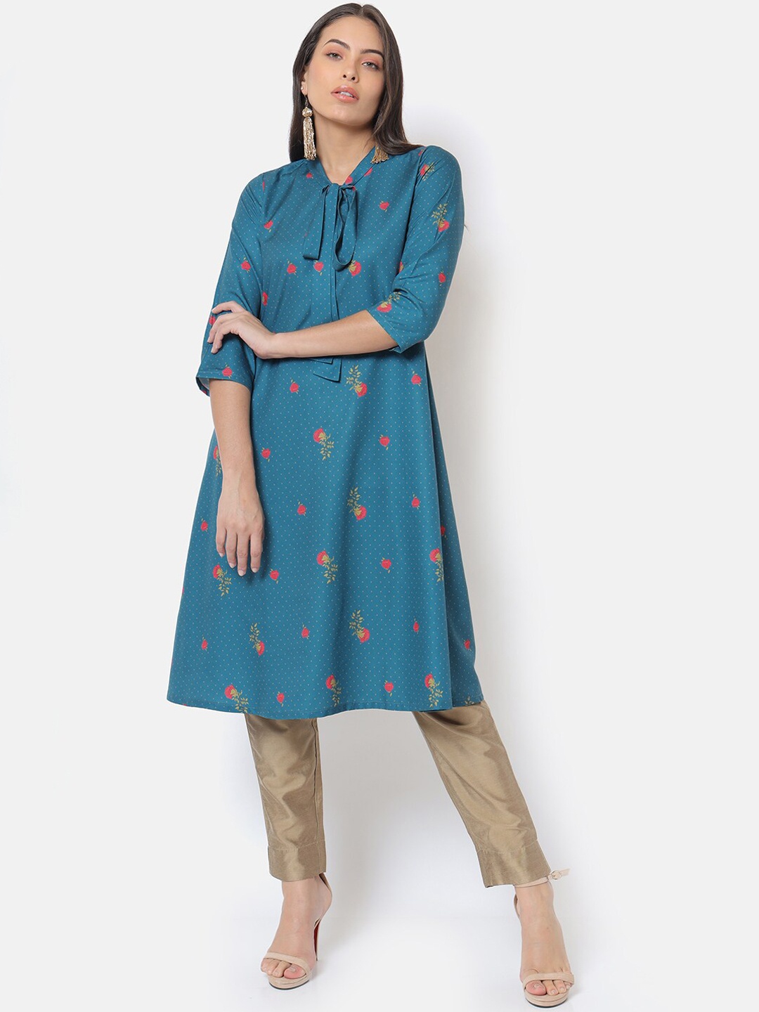 

Saaki Women Teal Ethnic Motifs Kurta