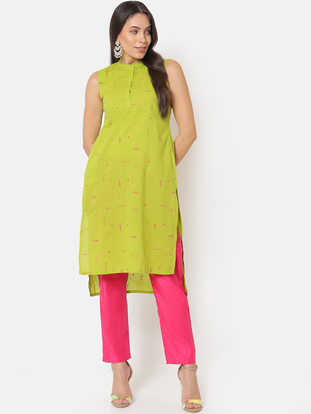 

Saaki Women Green Quirky Printed Cotton Kurta