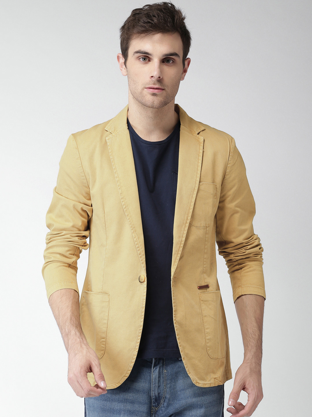 

Mast & Harbour Men Beige Regular Fit Single-Breasted Casual Blazer
