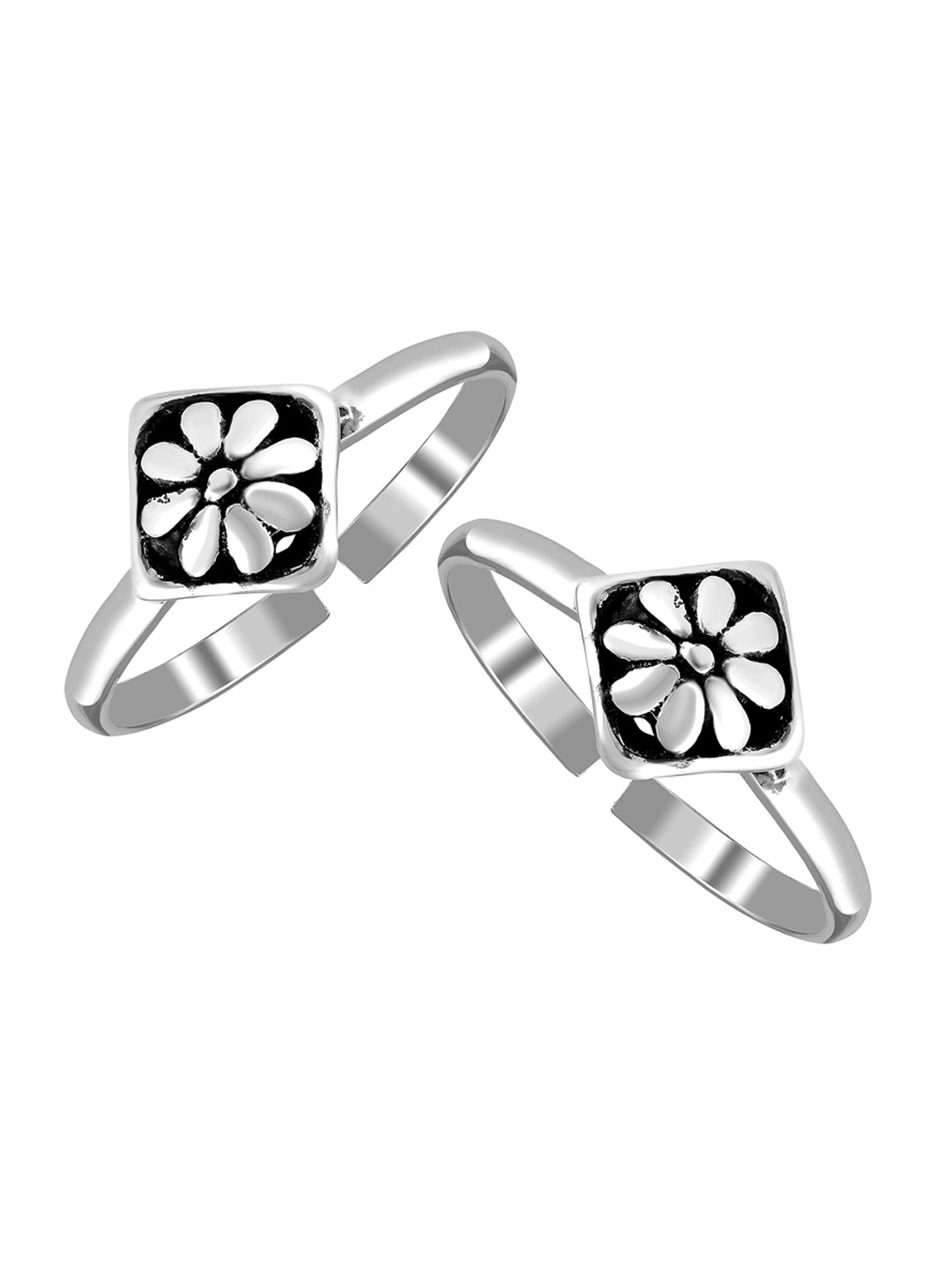 

LeCalla Women Set of 2 925 Sterling Silver Antique Oxidized Floral Design Toe Rings
