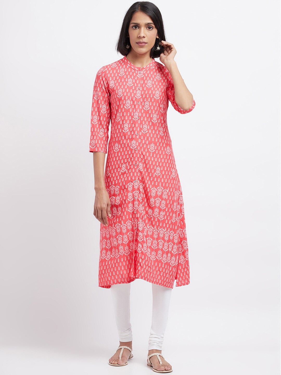 

W Women Pink Ethnic Motifs Printed Thread Work Kurta