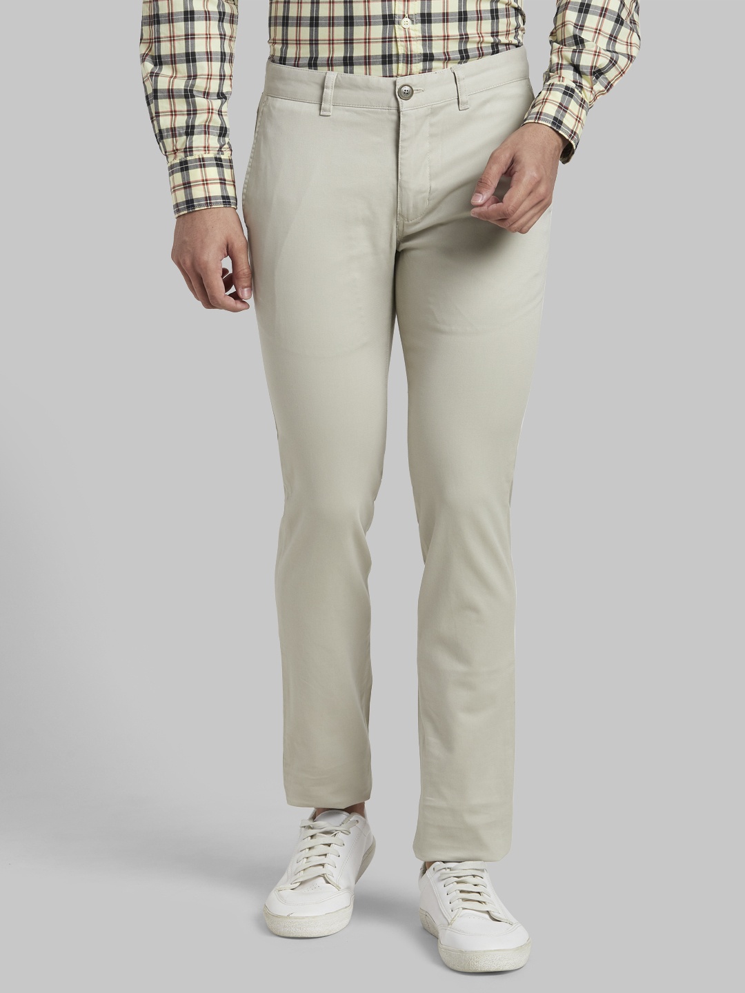 

Parx Men Grey Slim Fit Casual Trousers