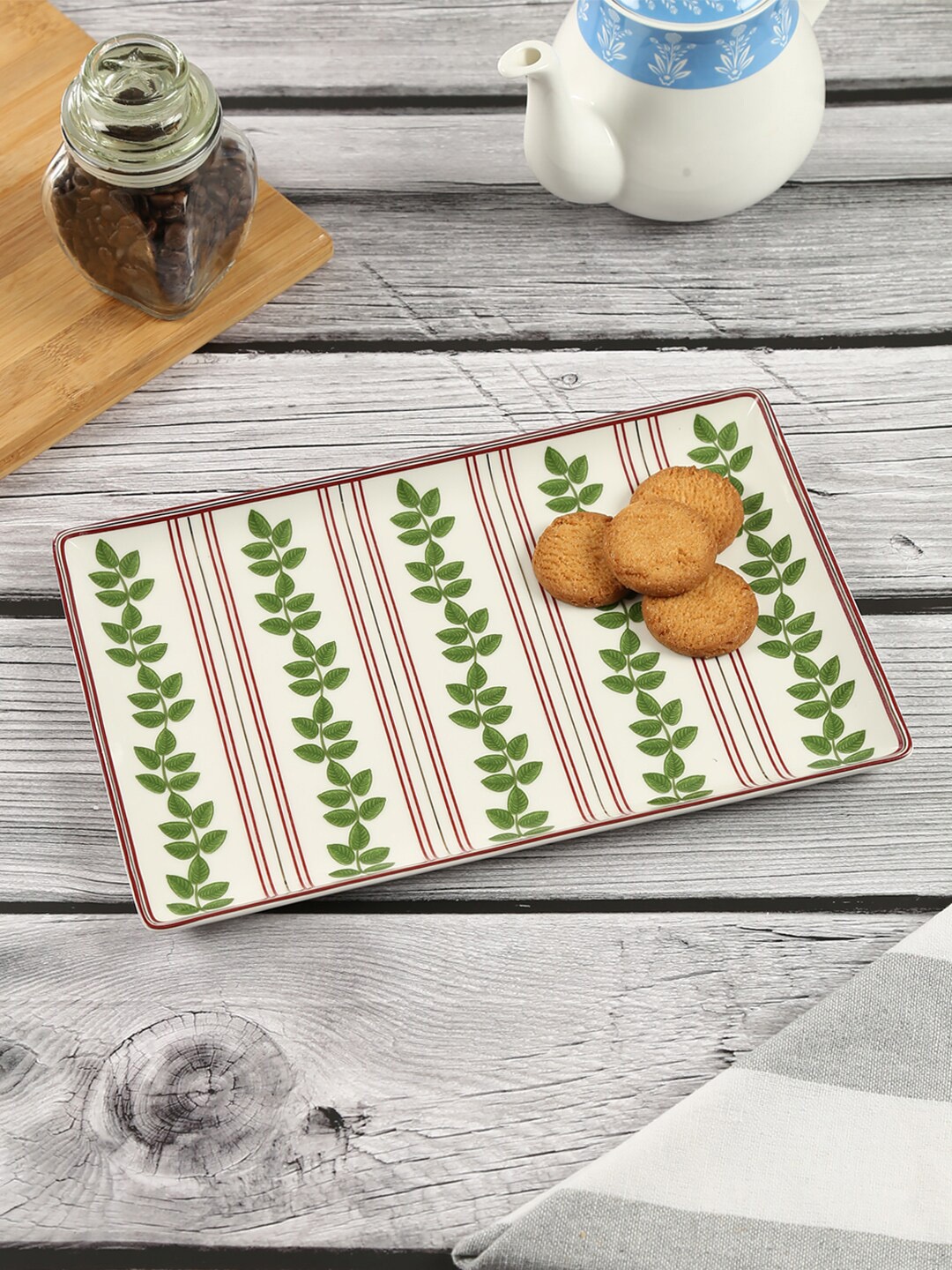 

India Circus by Krsnaa Mehta Cream-Coloured & Green Printed Chevron Poppy Flower Large Rectangle Platter