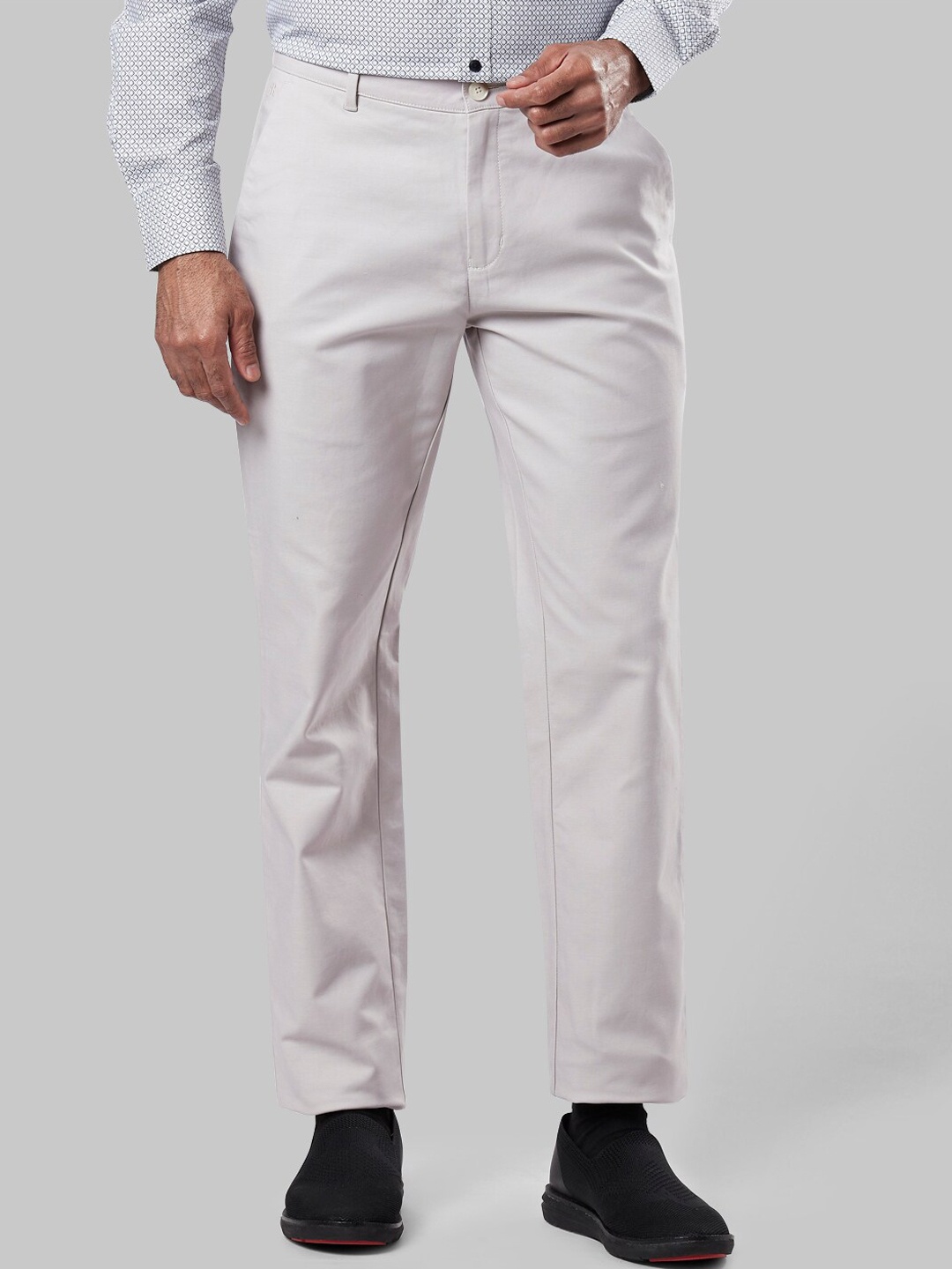

Raymond Men Off-White Slim Fit Formal Trousers
