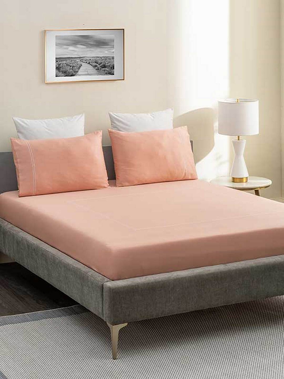 

DDecor Peach-Coloured & White 300 TC King Bedsheet with 2 Pillow Covers