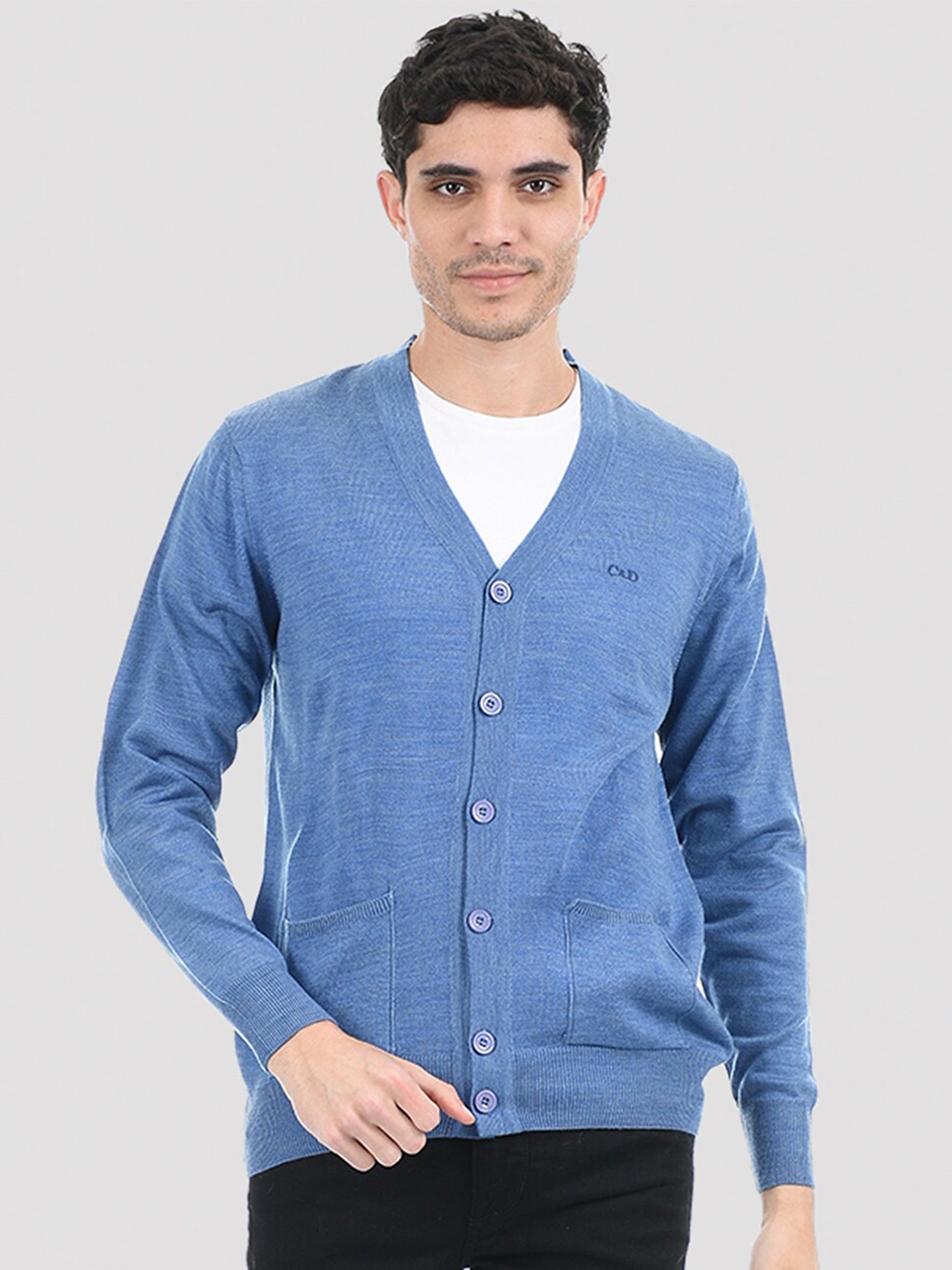 

Cloak & Decker by Monte Carlo Men Teal Solid Cardigan