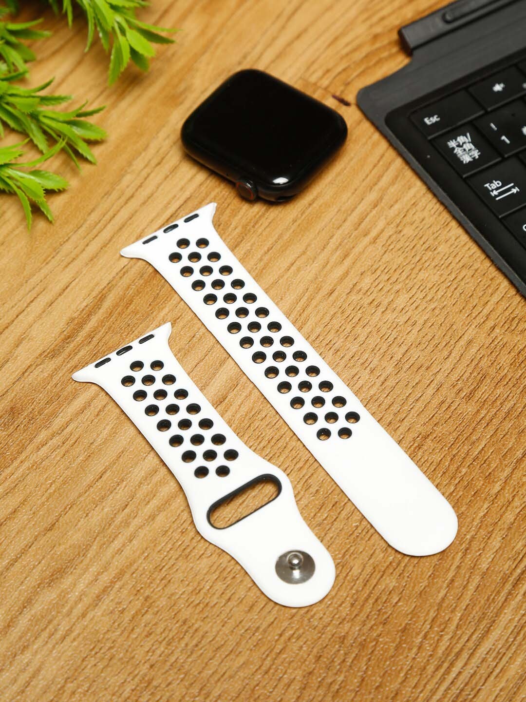 

MUTAQINOTI White & Black Solid Smartwatch Strap
