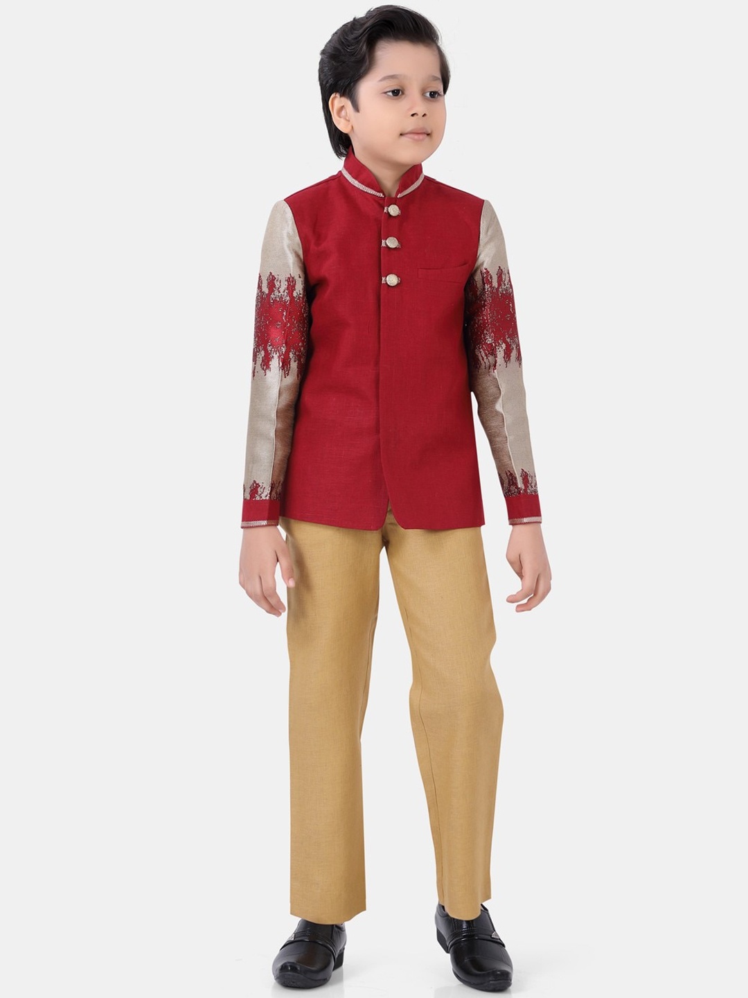 

ROBO FRY Boys Maroon & Khaki Linen Self Design Single-Breasted 2 Piece Party Suits