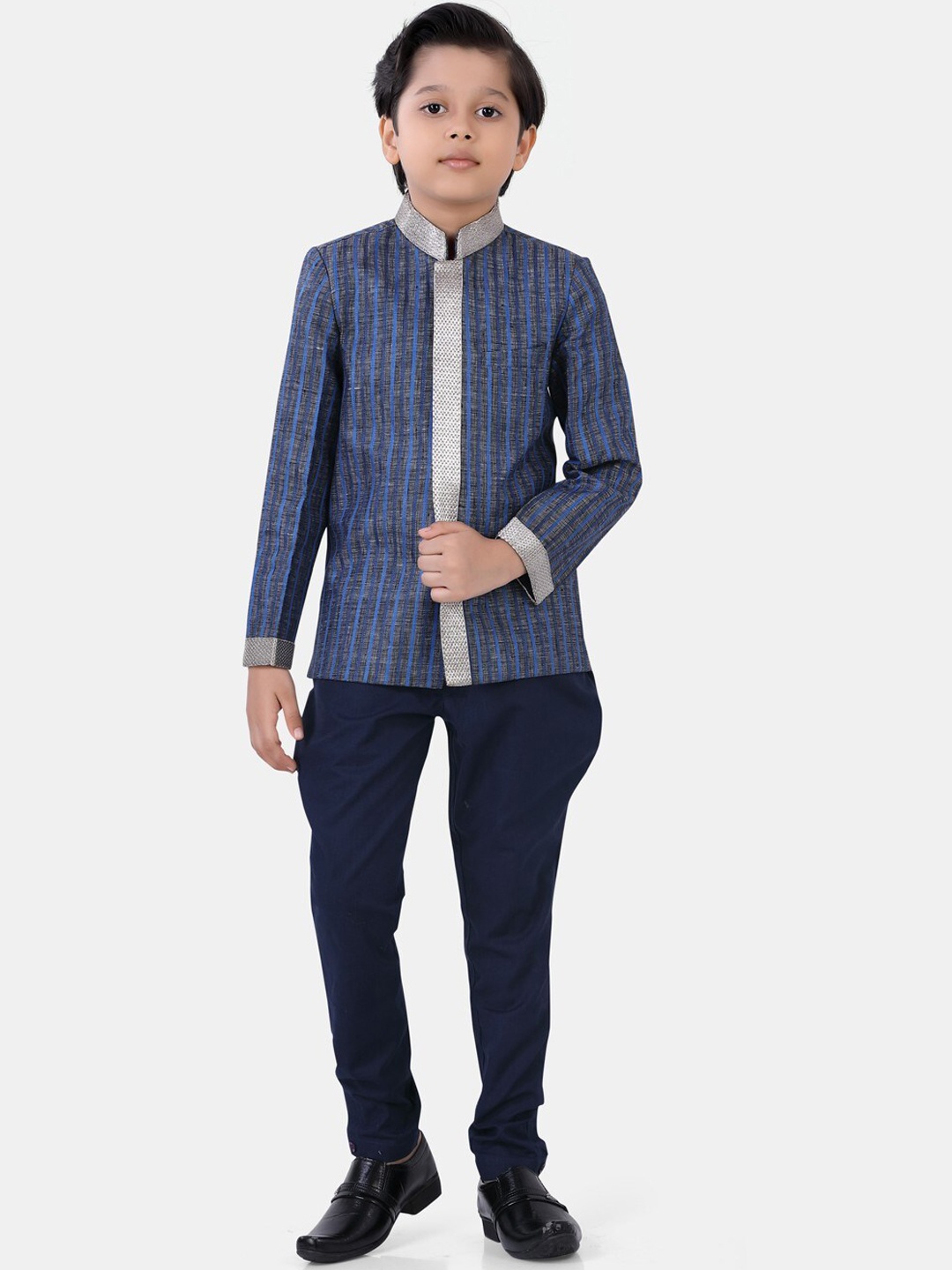 

ROBO FRY Boys Blue Self-Design Linen 2-Piece Party Suit Set
