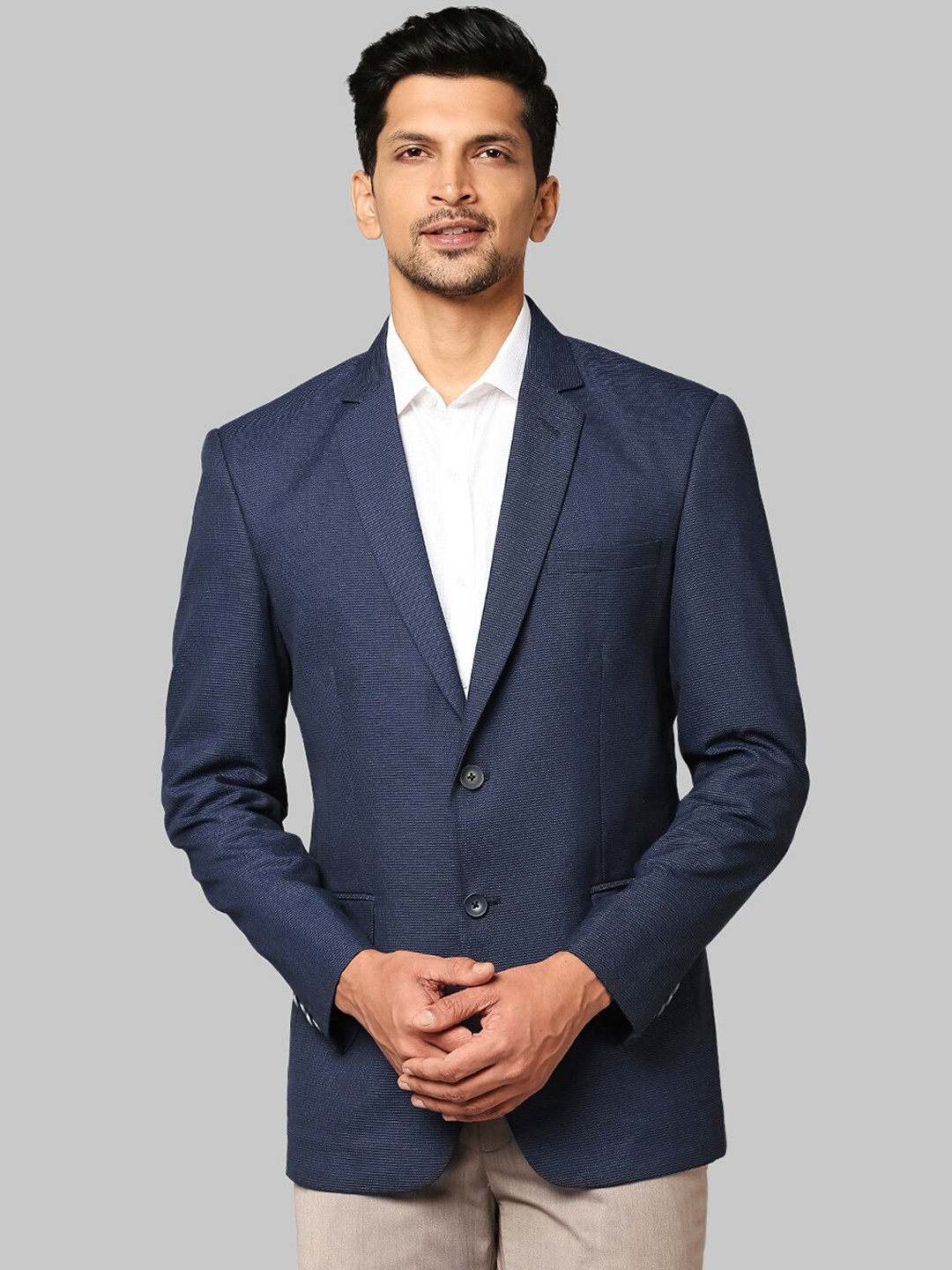 

Park Avenue Men Dark-Blue Solid Super Slim-Fit Single Breasted Blazer