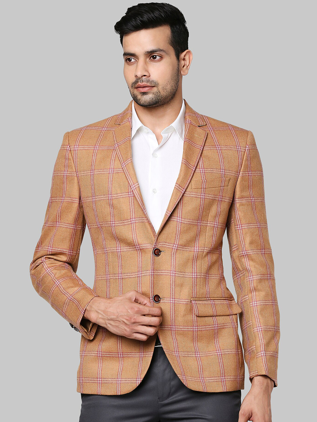

Park Avenue Men Orange Checked Single-Breasted Blazer
