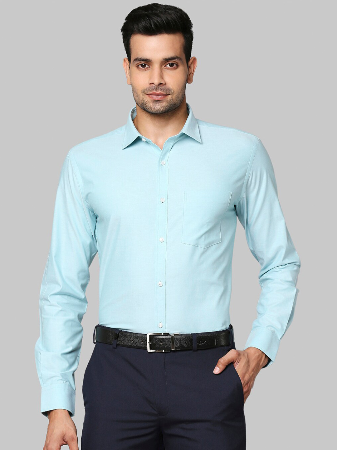 

Park Avenue Men Green Slim Fit Casual Shirt