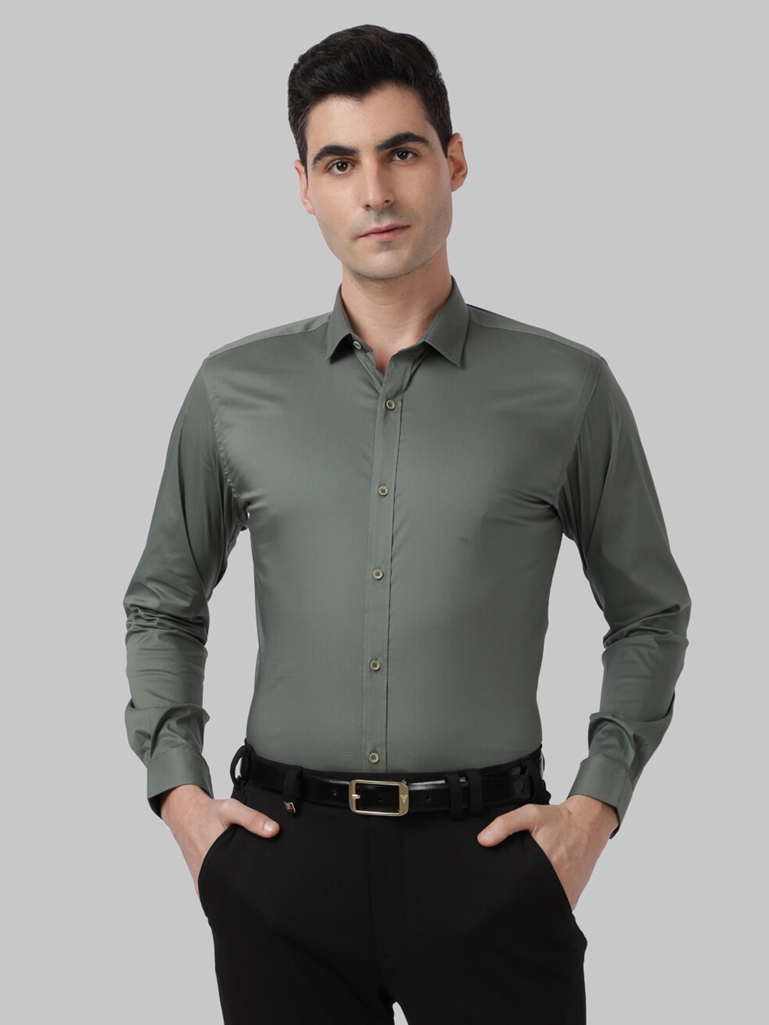 

Park Avenue Men Green Slim Fit Casual Shirt