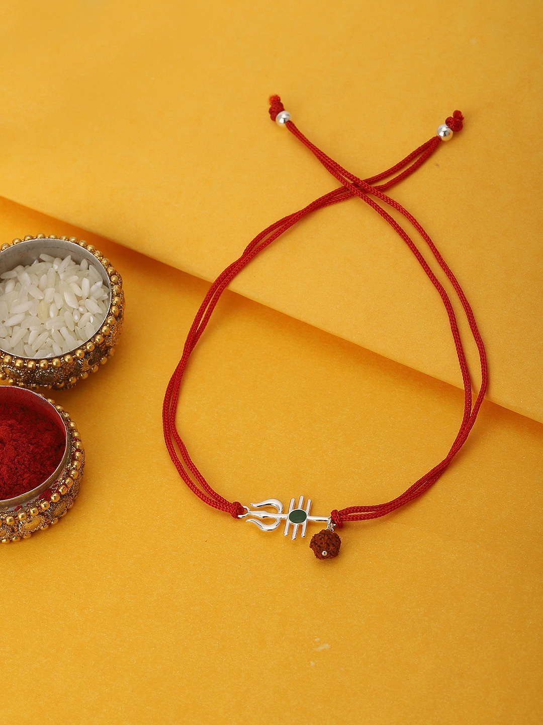 

Carlton London Men Red 925 Sterling Silver Rakhi