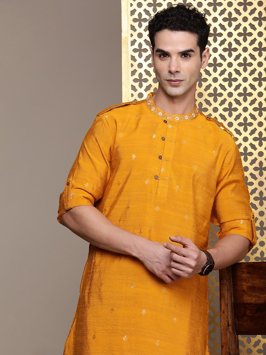 

House of Pataudi Floral Embroidered Thread Work Pathani Jashn Kurta, Mustard