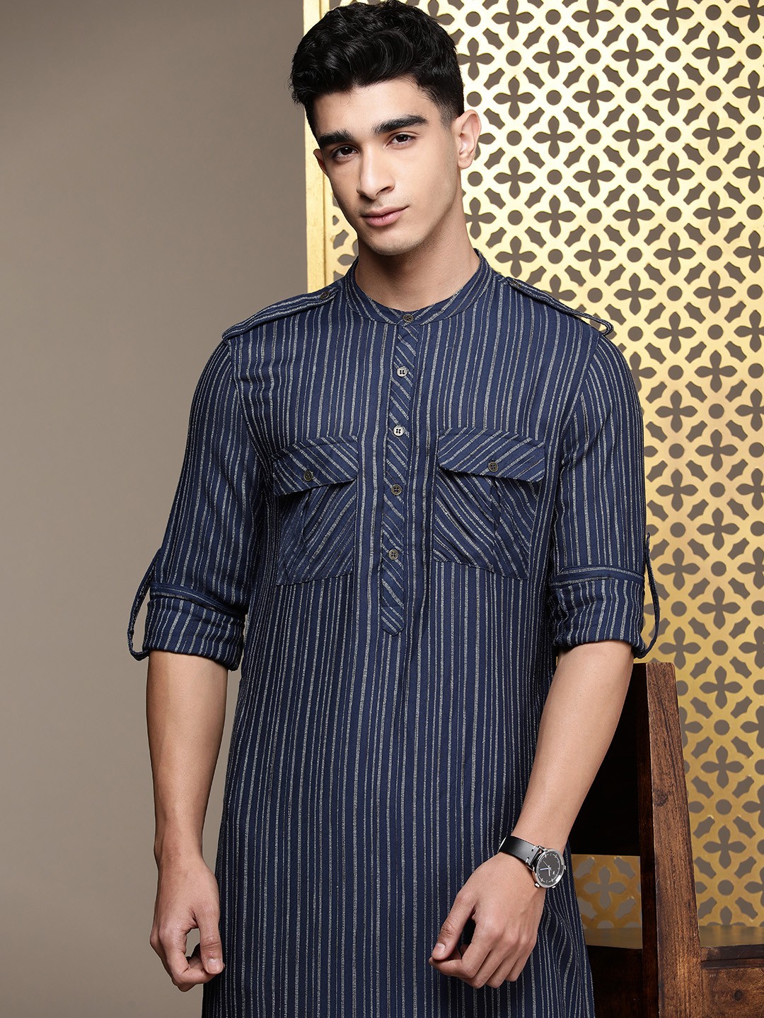 

House of Pataudi Band Collar Striped Jashn Pathani Kurta, Navy blue