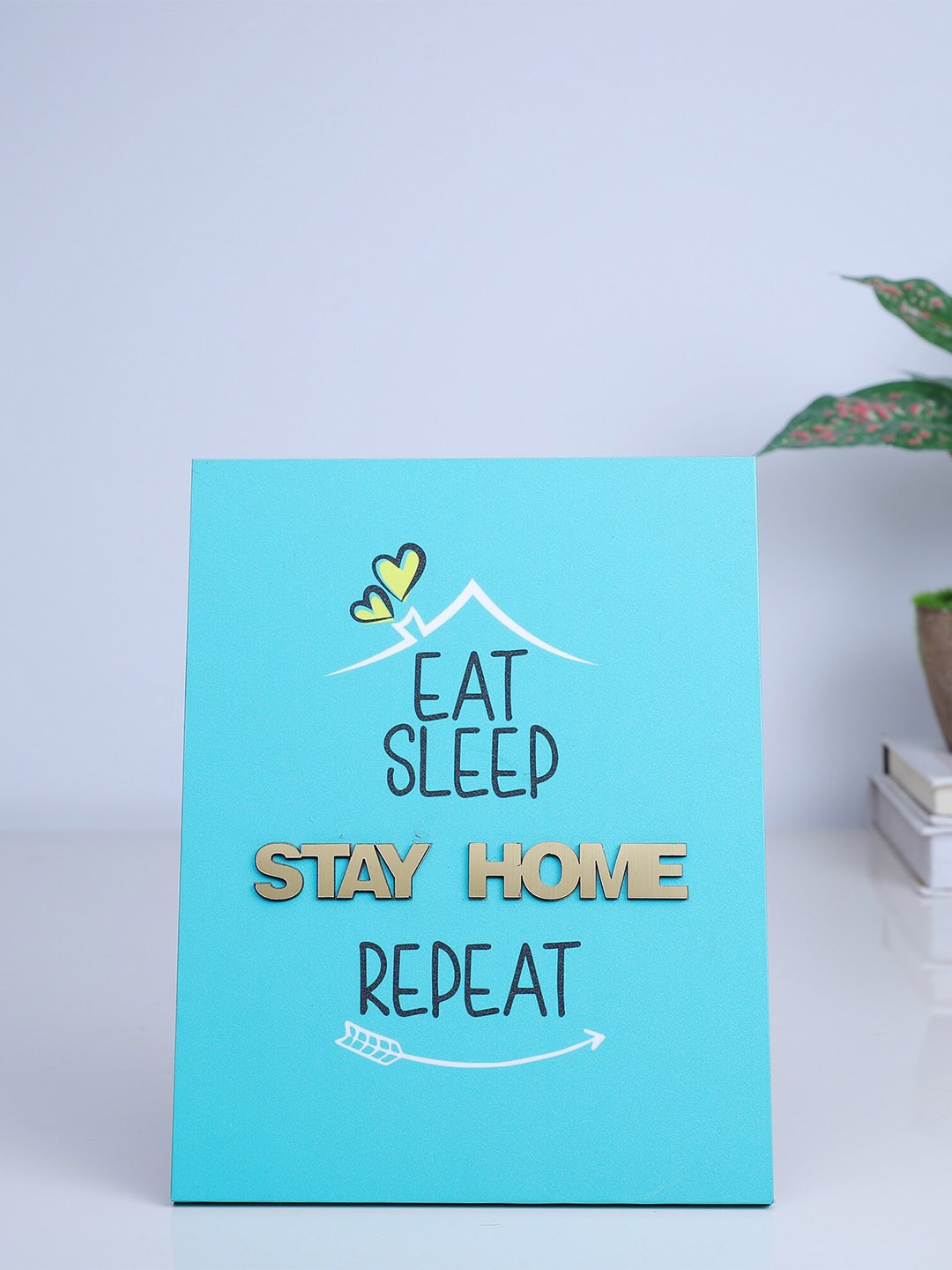 

HomeTown Teal & Yellow Wfh Mdf Desk Painting