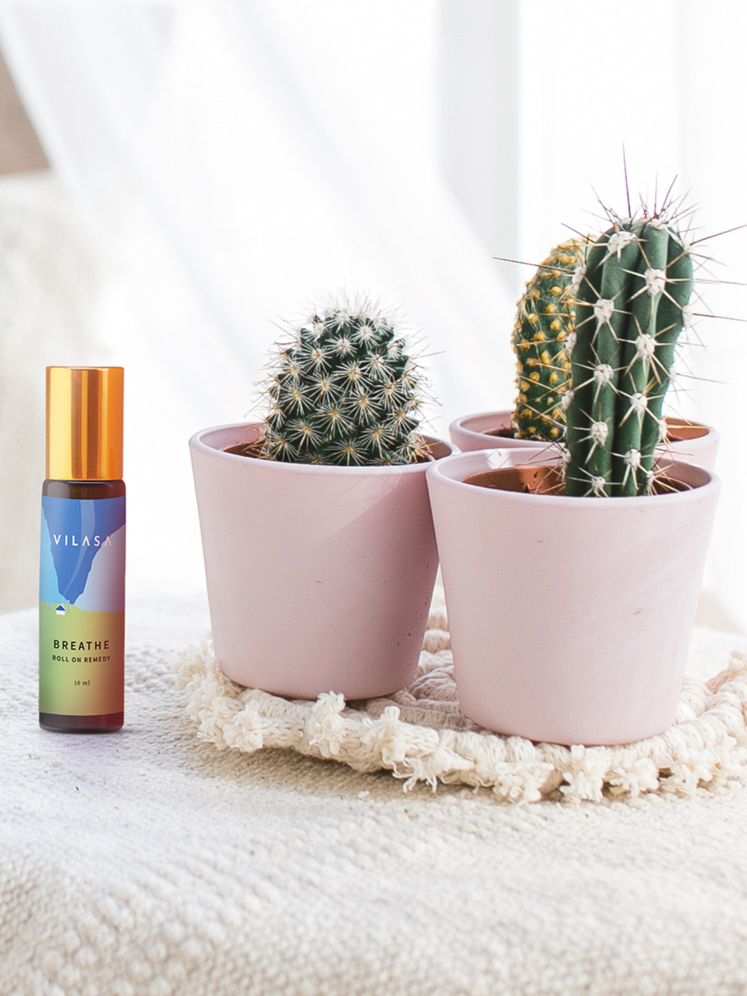 

VILASA Breathe Roll On Remedy to Relieves Congestion & Clears Sinus Passages - 10 ml, Yellow