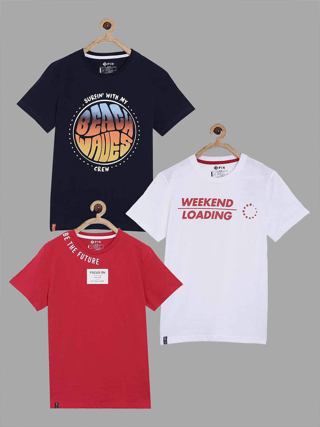 

3PIN Boys Red And Black Typography 3 Printed T-shirt