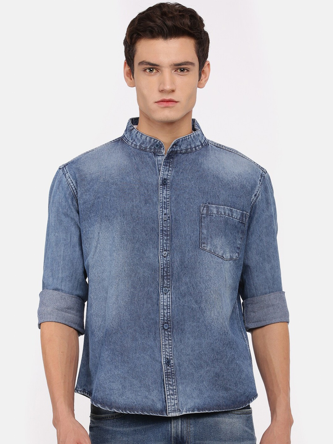 

VOXATI Men Blue Standard Faded Casual Shirt