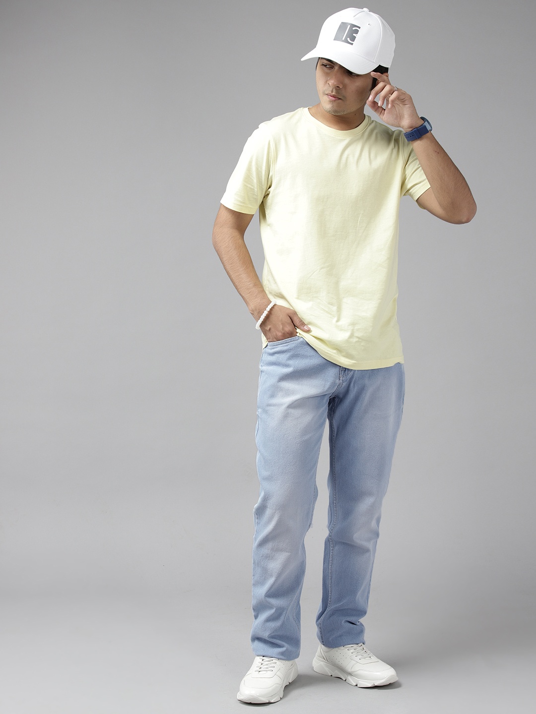 

UTH by Roadster Boys Blue Slim Fit Clean Look Stretchable Jeans