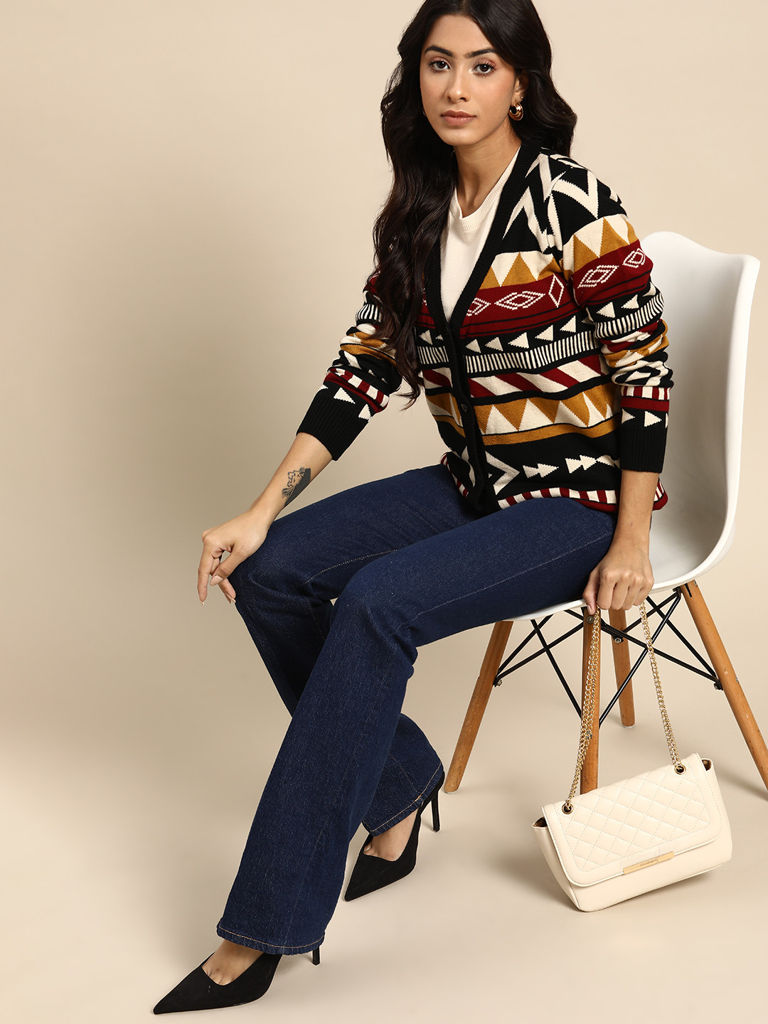 

all about you Women Off White & Black Argyle Self-Design Cardigan