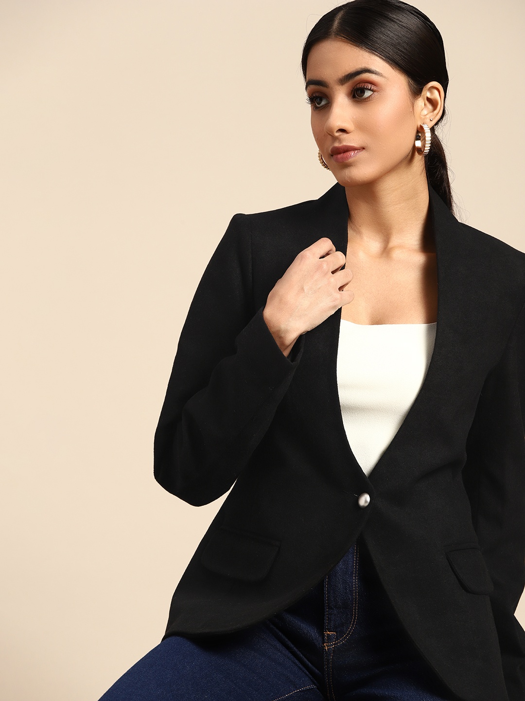

all about you Women Black Solid Single-Breasted Collarless Blazer