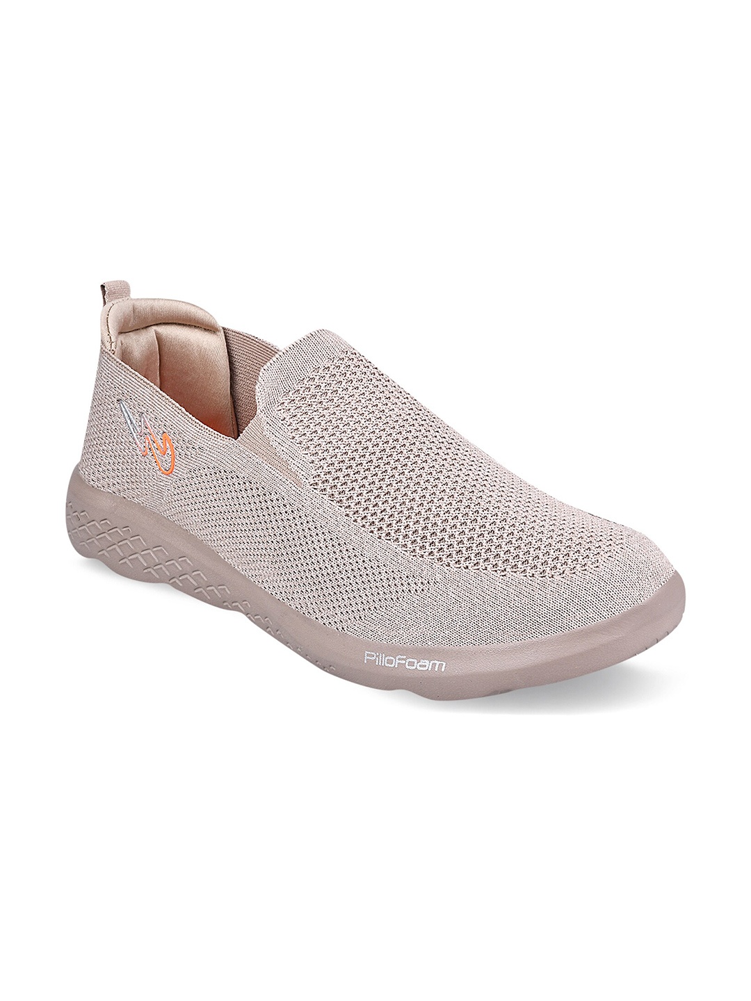 

Campus Men Beige Mesh Running Shoes
