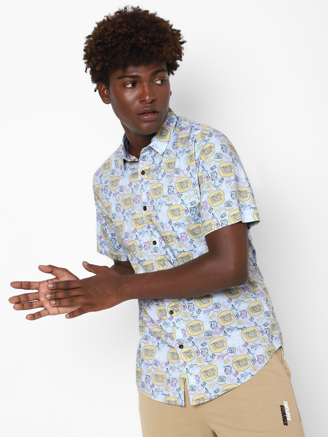 

FOREVER 21 Men Blue Floral Printed Casual Shirt