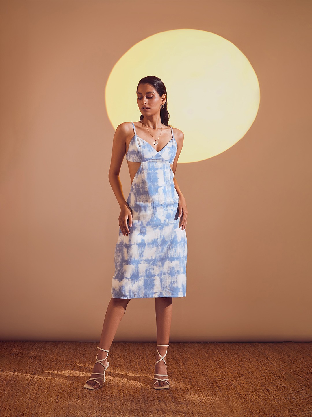 

THE CLOTHING FACTORY Blue Dyed Sheath Dress