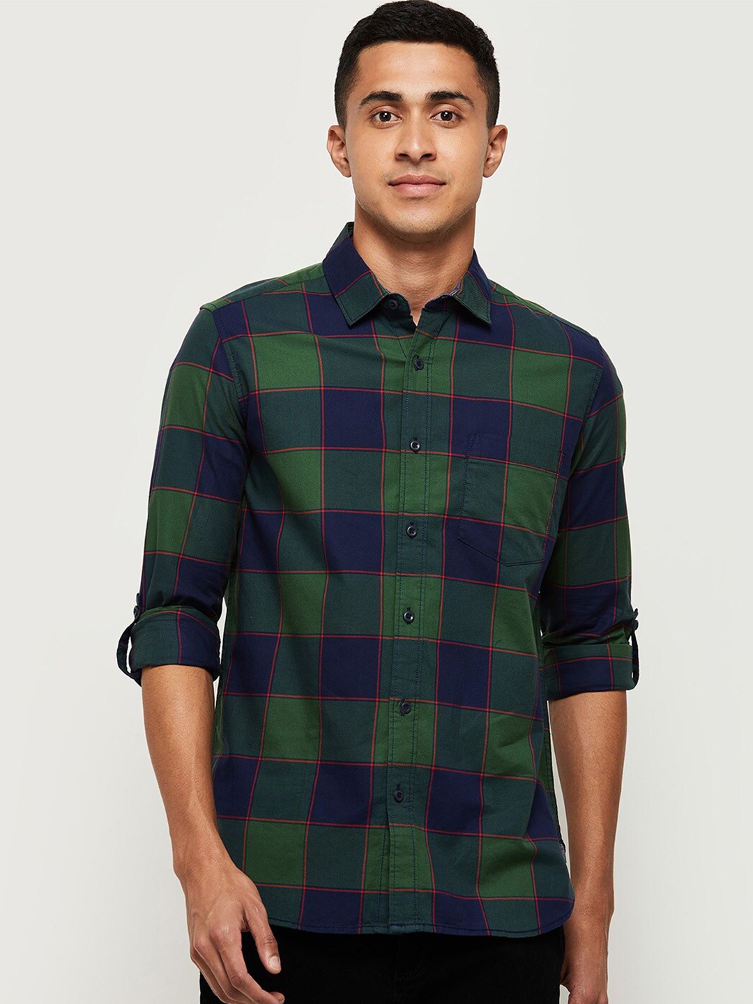 

max Men Green Checked Casual Shirt