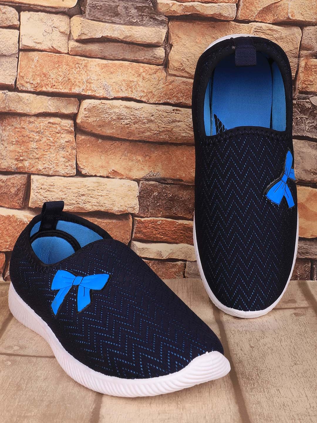 

FABBMATE Women Navy Blue Walking Non-Marking Shoes