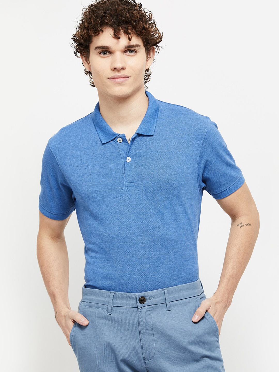 

max Men Blue Polo Collar T-shirt