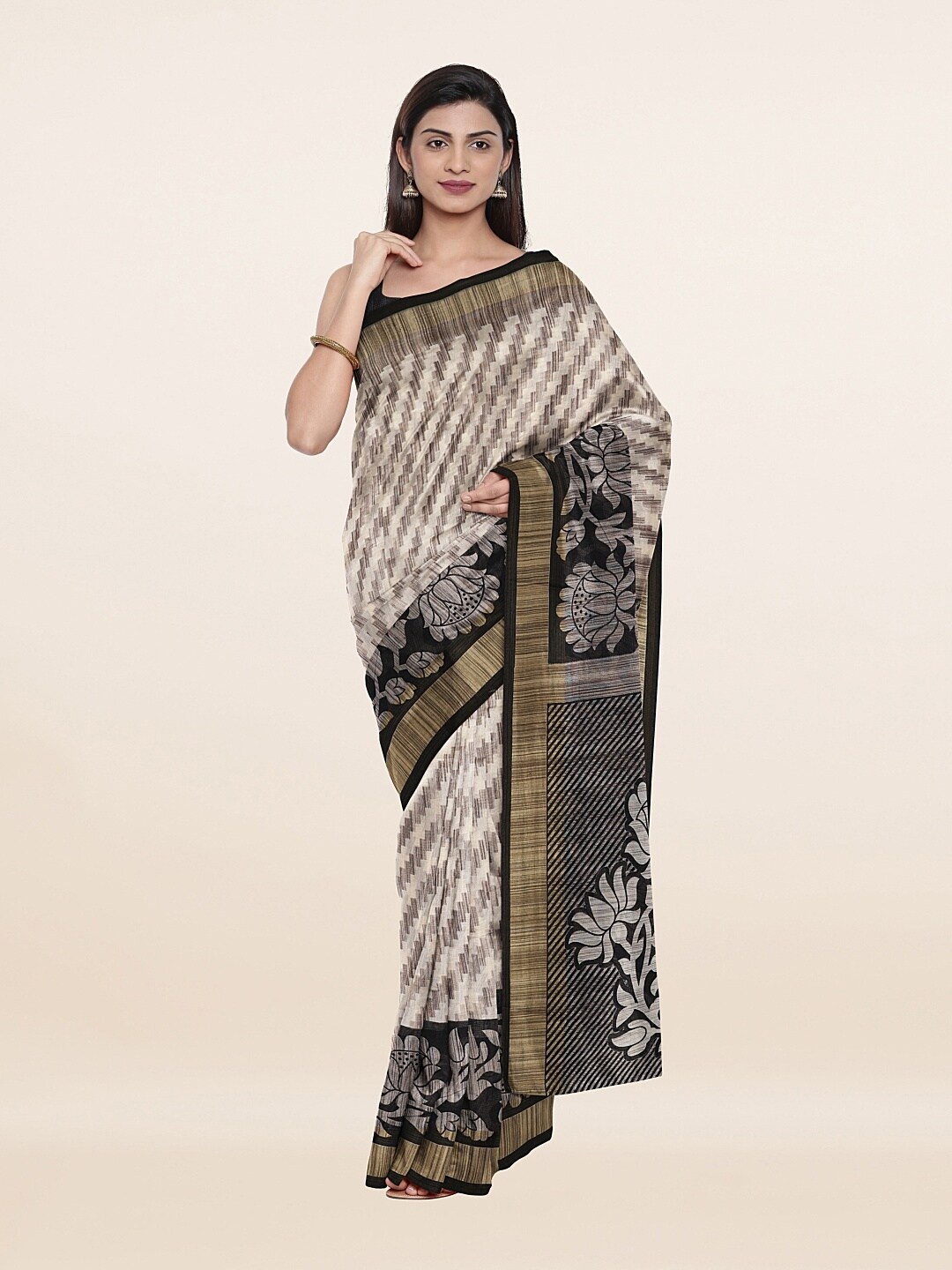

Pothys Women Cream-Coloured & Black Floral Cotton Blend Zari Saree