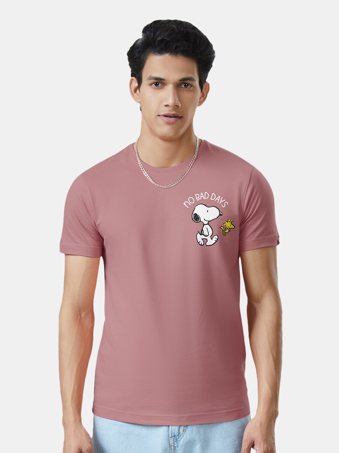 

The Souled Store Men Mauve Peanuts Printed Pure Cotton T-shirt