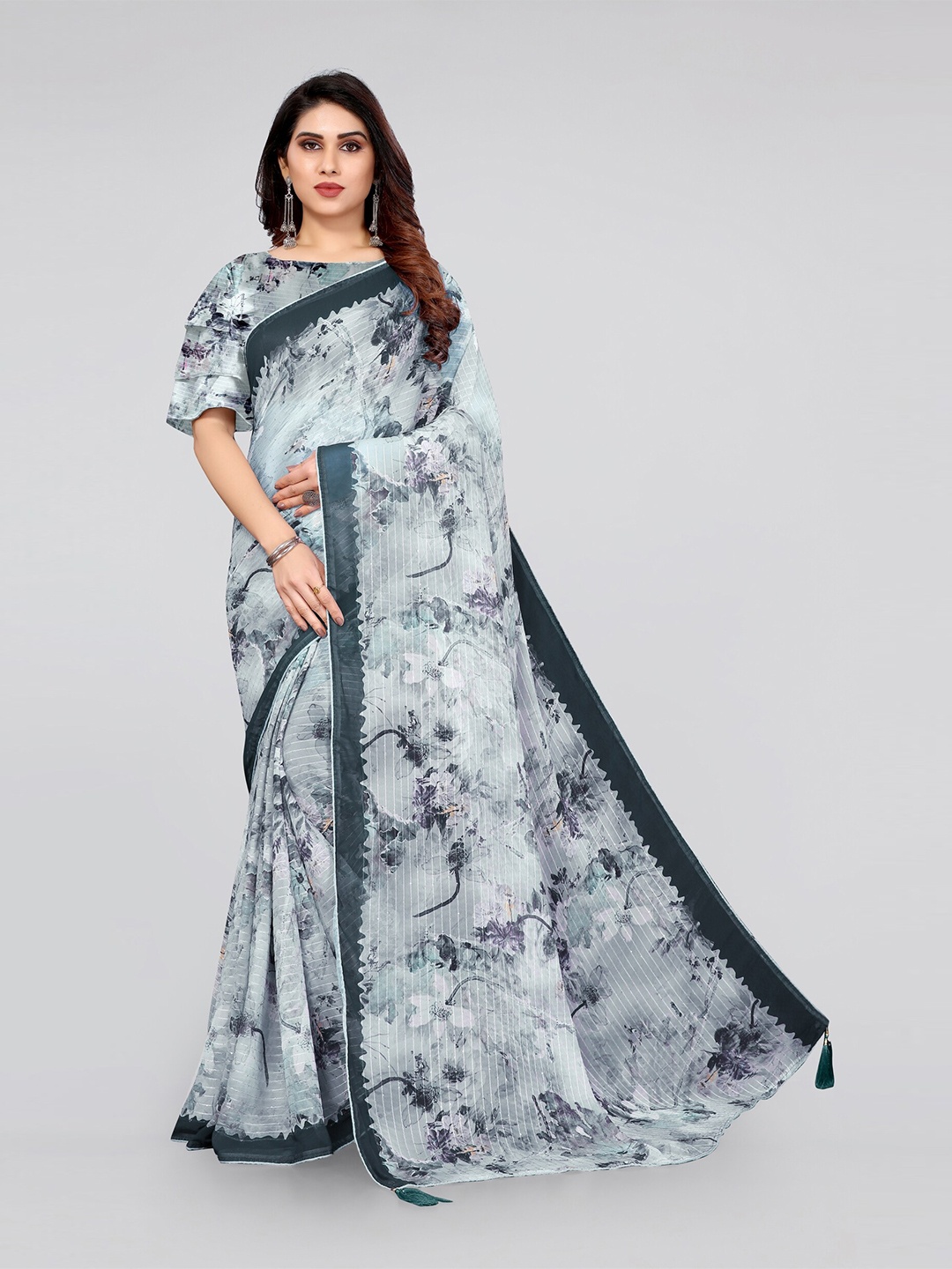 

MIRCHI FASHION Grey & Navy Blue Floral Georgette Saree