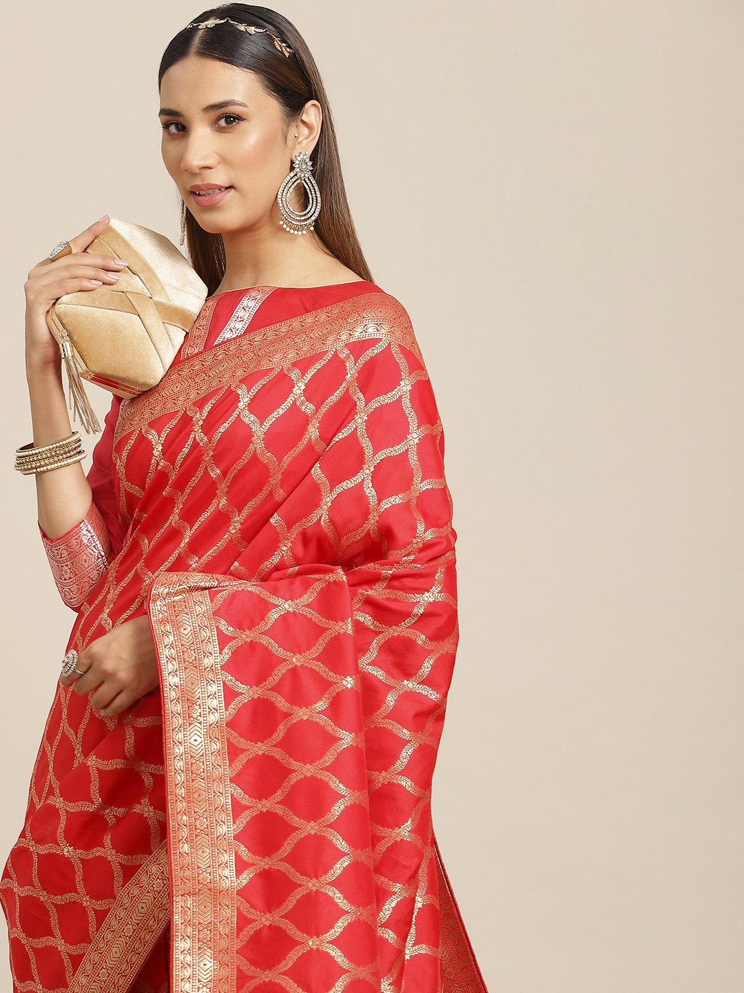 

RAJGRANTH Red & Gold-Toned Zari Silk Blend Banarasi Saree