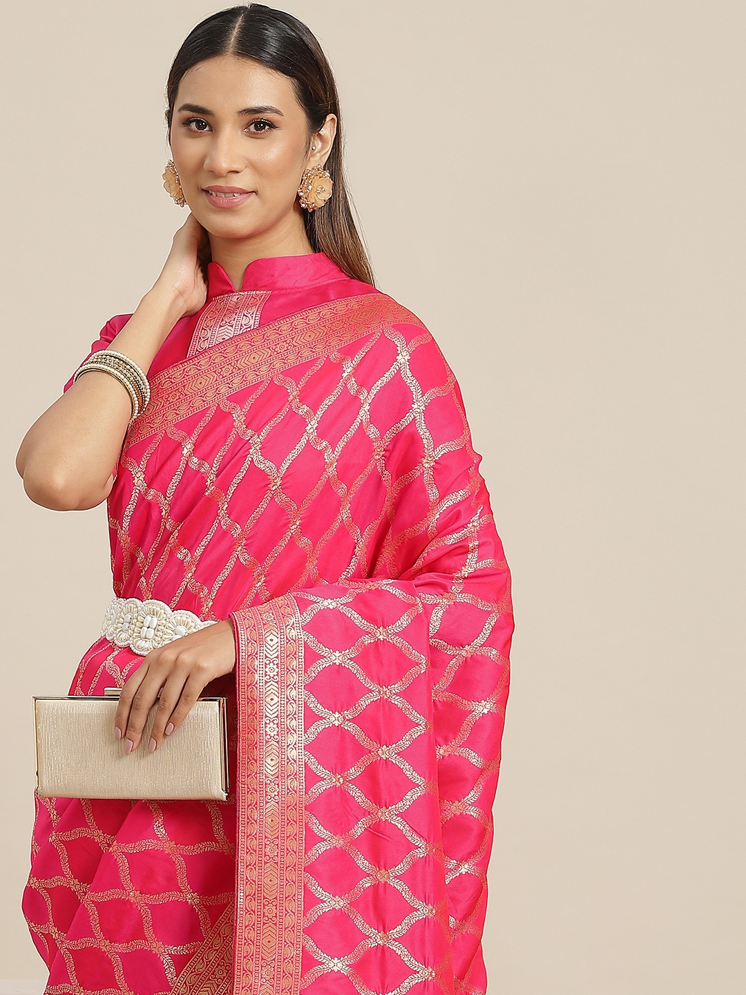 

RAJGRANTH Pink & Gold-Toned Zari Silk Blend Banarasi Saree