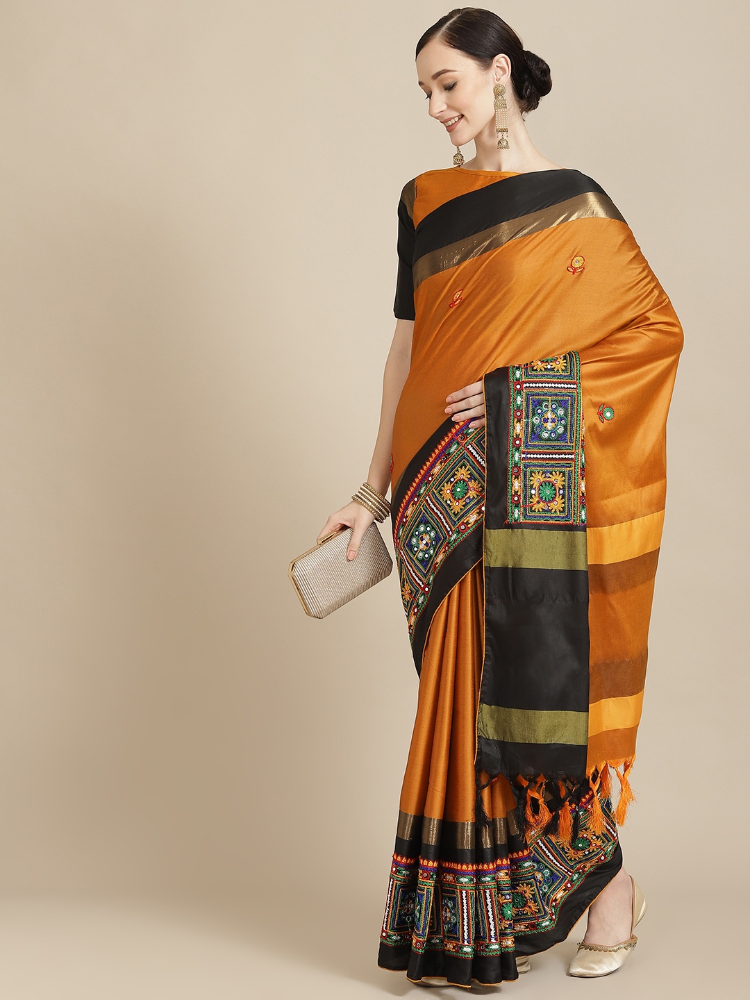 

RAJGRANTH Orange & Black Floral Embroidered Silk Cotton Banarasi Saree