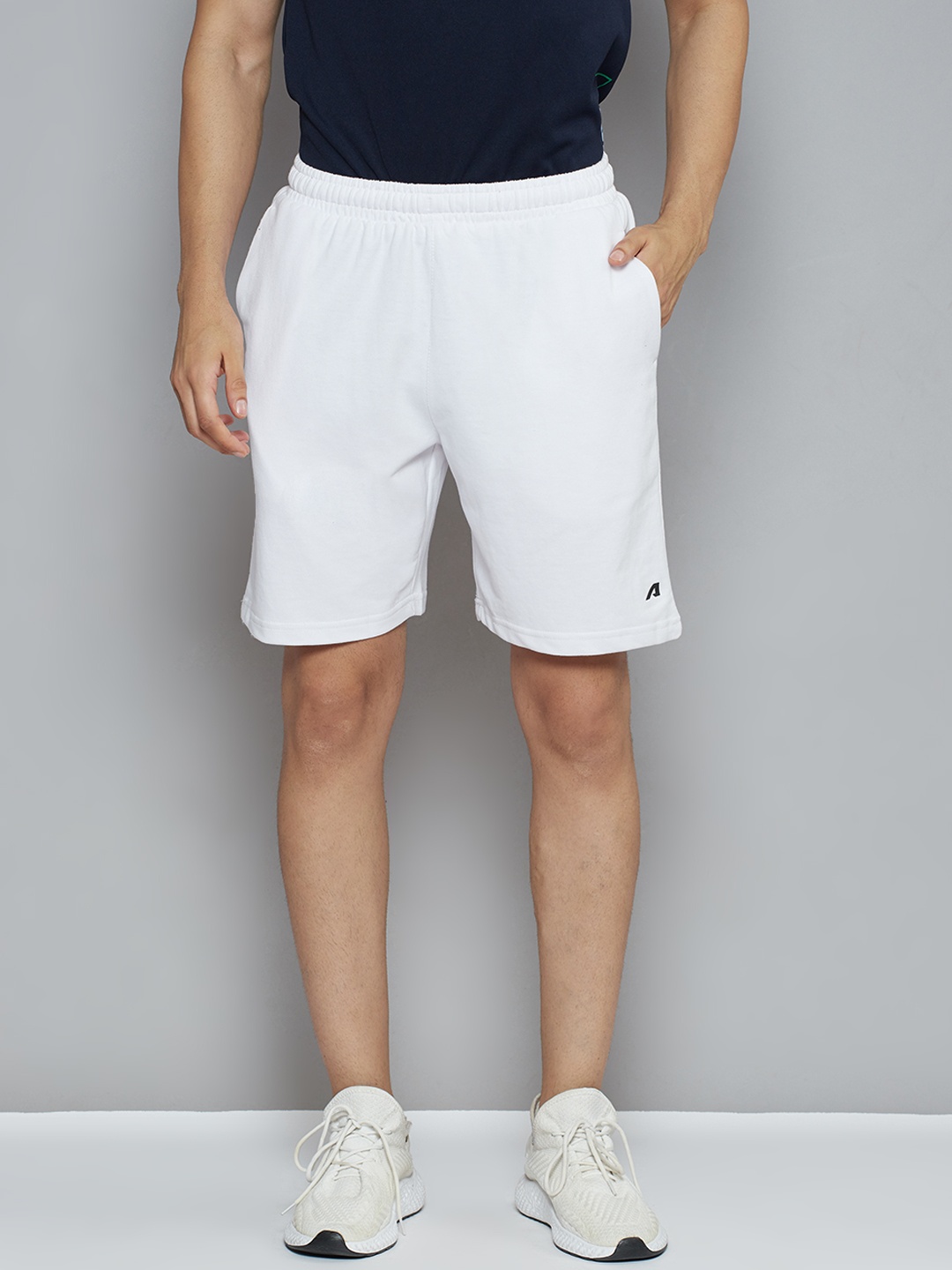 

Alcis Men White Solid Slim Fit Running Sports Shorts