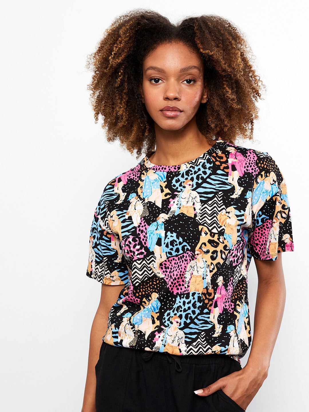 

LC Waikiki Women Black & Pink Printed Pure Cotton Drop-Shoulder Sleeves T-shirt