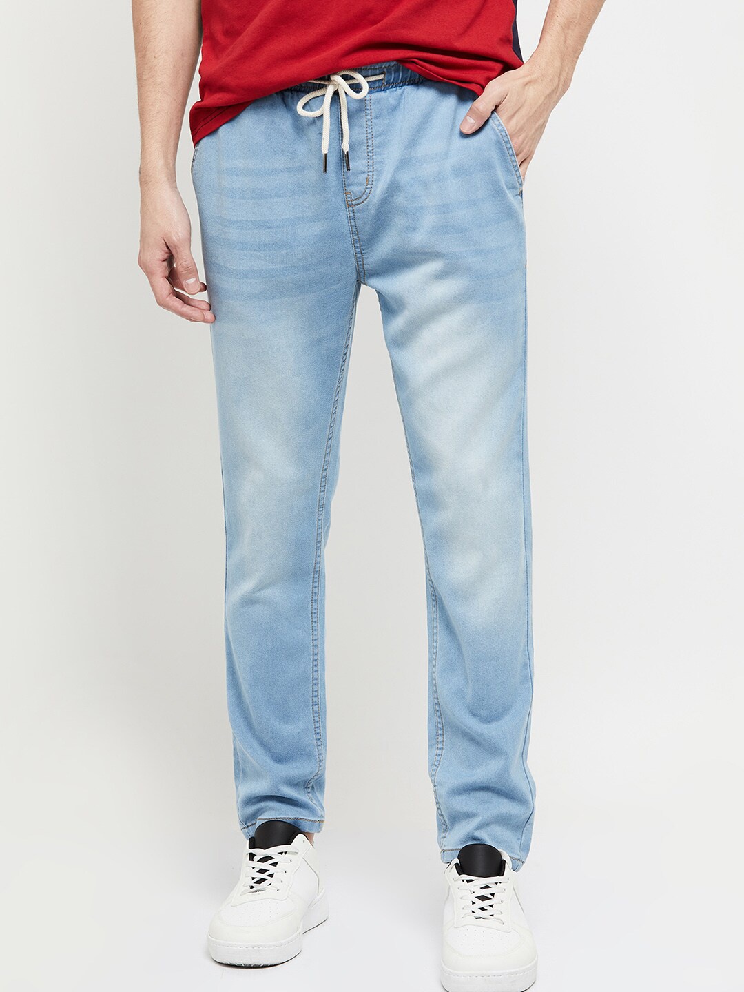 

max Men Light Blue Regular Fit Heavy Fade Jeans
