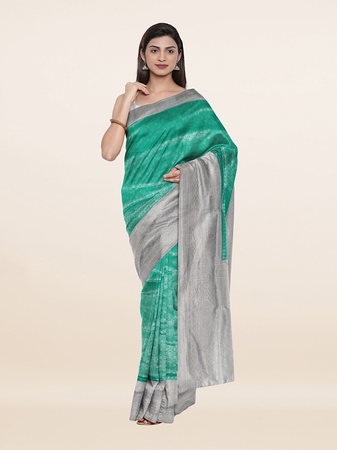

Pothys Green & Silver-Toned Woven Design Beads and Stones Art Silk Saree