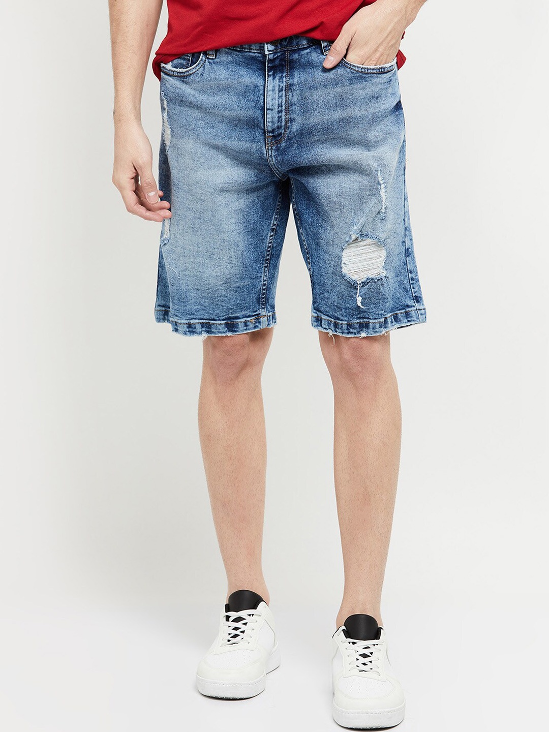 

max Men Blue Washed Denim Shorts