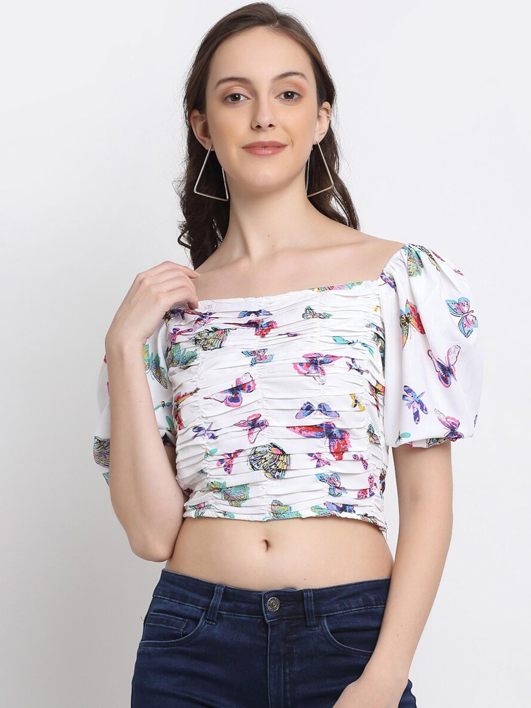 

DressBerry White Floral Print Crop Top