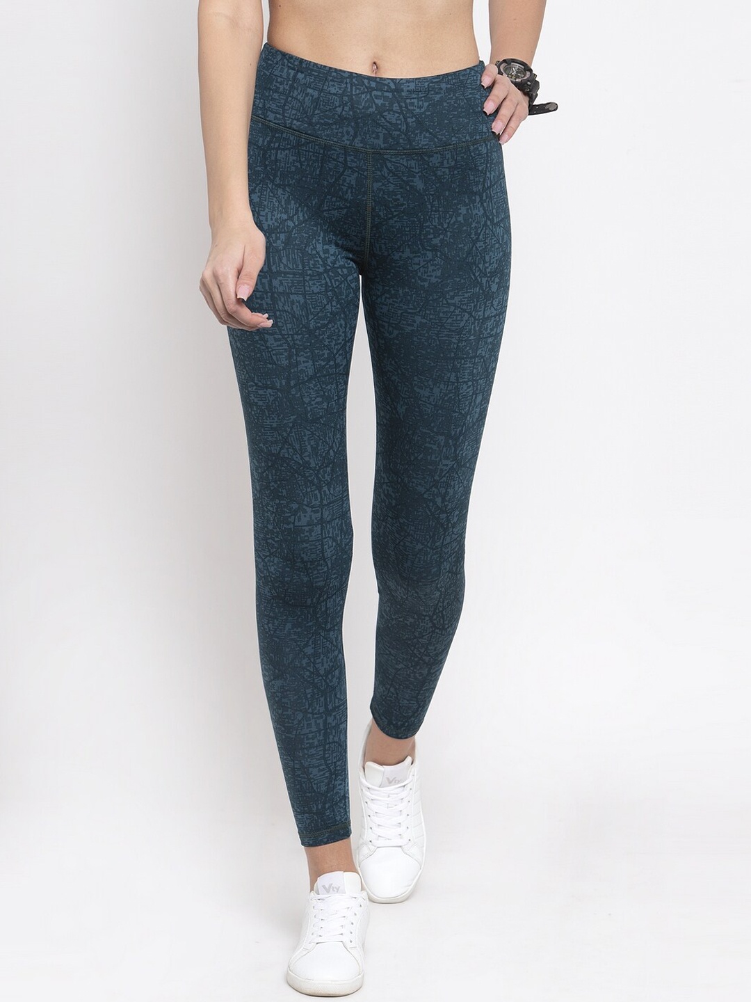 

Boston Club Women Green Solid Tights
