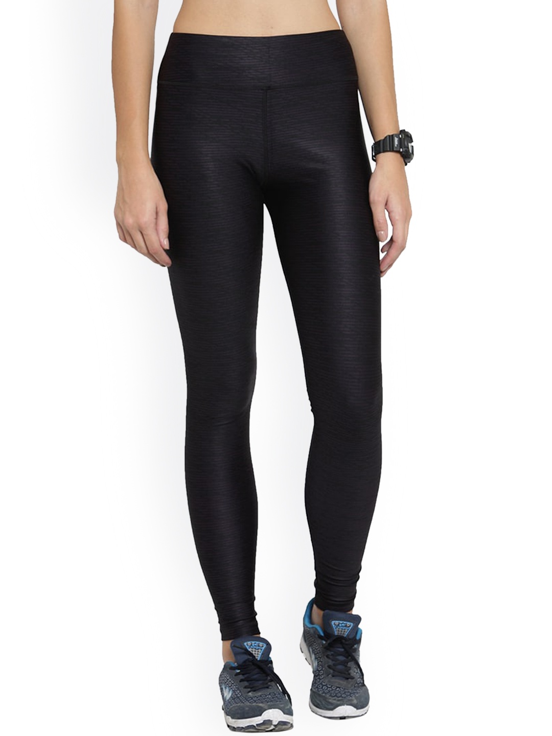 

Boston Club Women Magenta Black Solid Tights