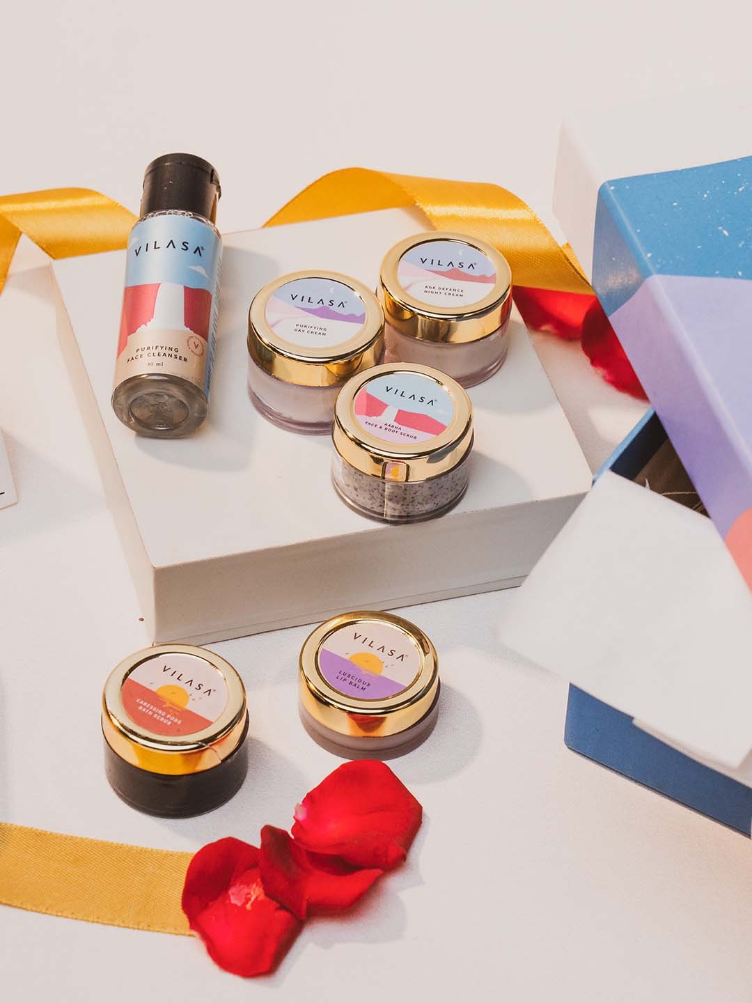 

Vilasa Ritual of Shubh Gift Box, Multi