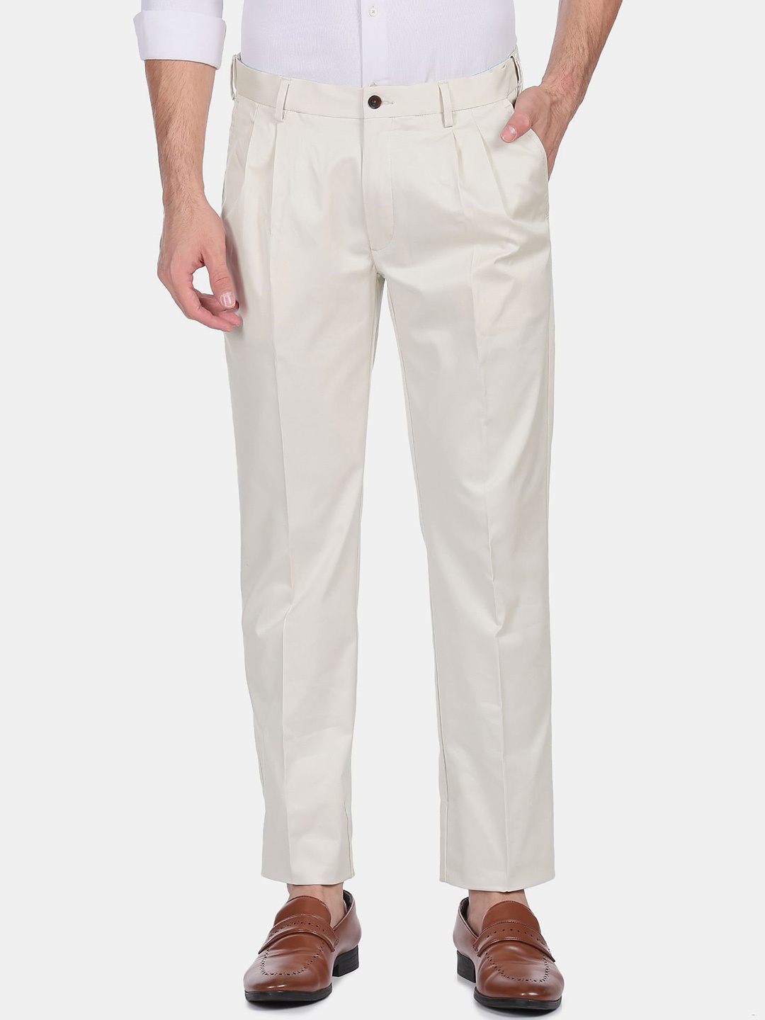 

Arrow Men Off White Pleated Trousers
