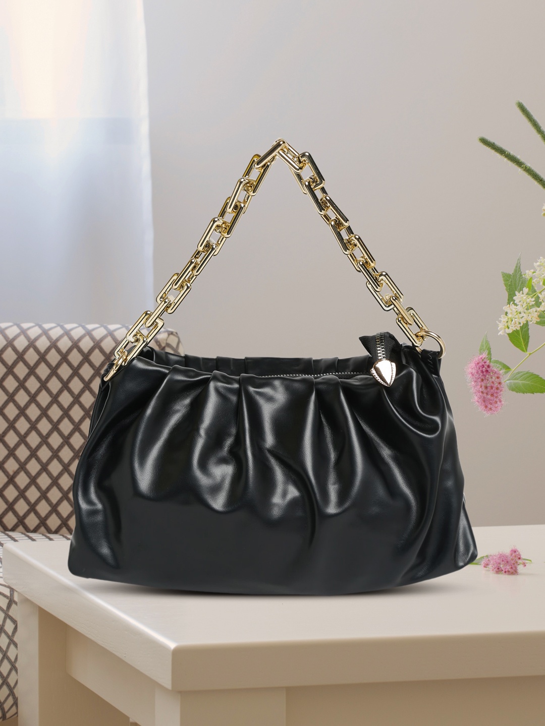 

Apsis Black Bucket Shoulder Bag